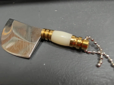 Resin White handle damasicus patterned keychain knife